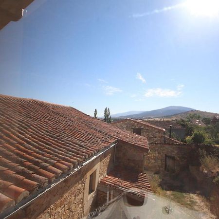 Loboratorio Rural - La Majada Del Acebo Villa Navatejares Eksteriør billede